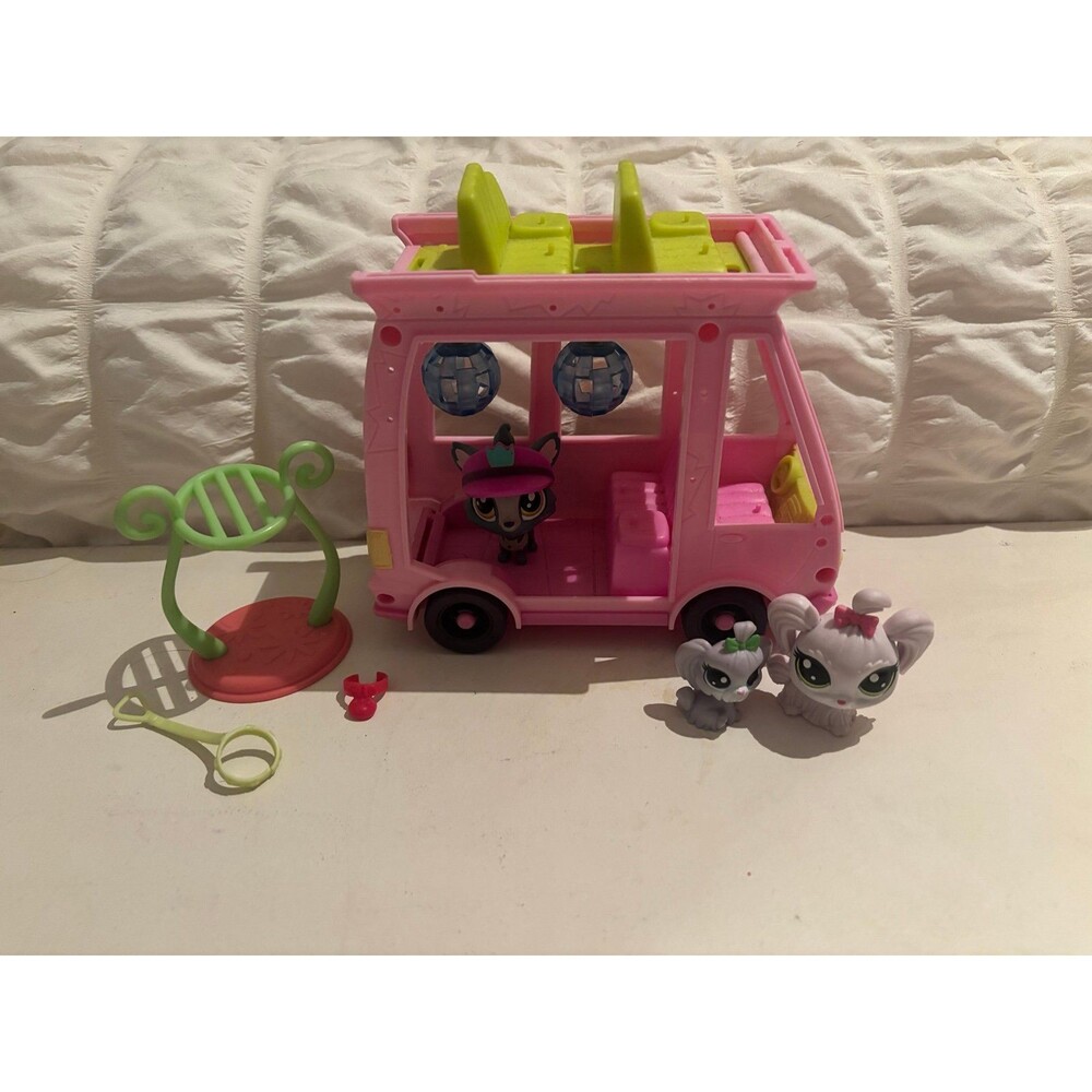 Littlest Pet Shop Lot!!